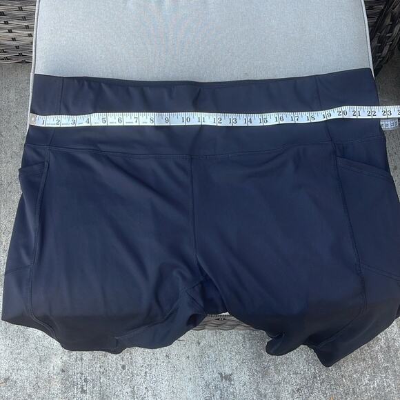 Target All in Motion black Capri athletic leggings size 3X - Picture 5 of 7